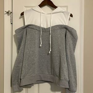 Grey and white sweatshirt with hood